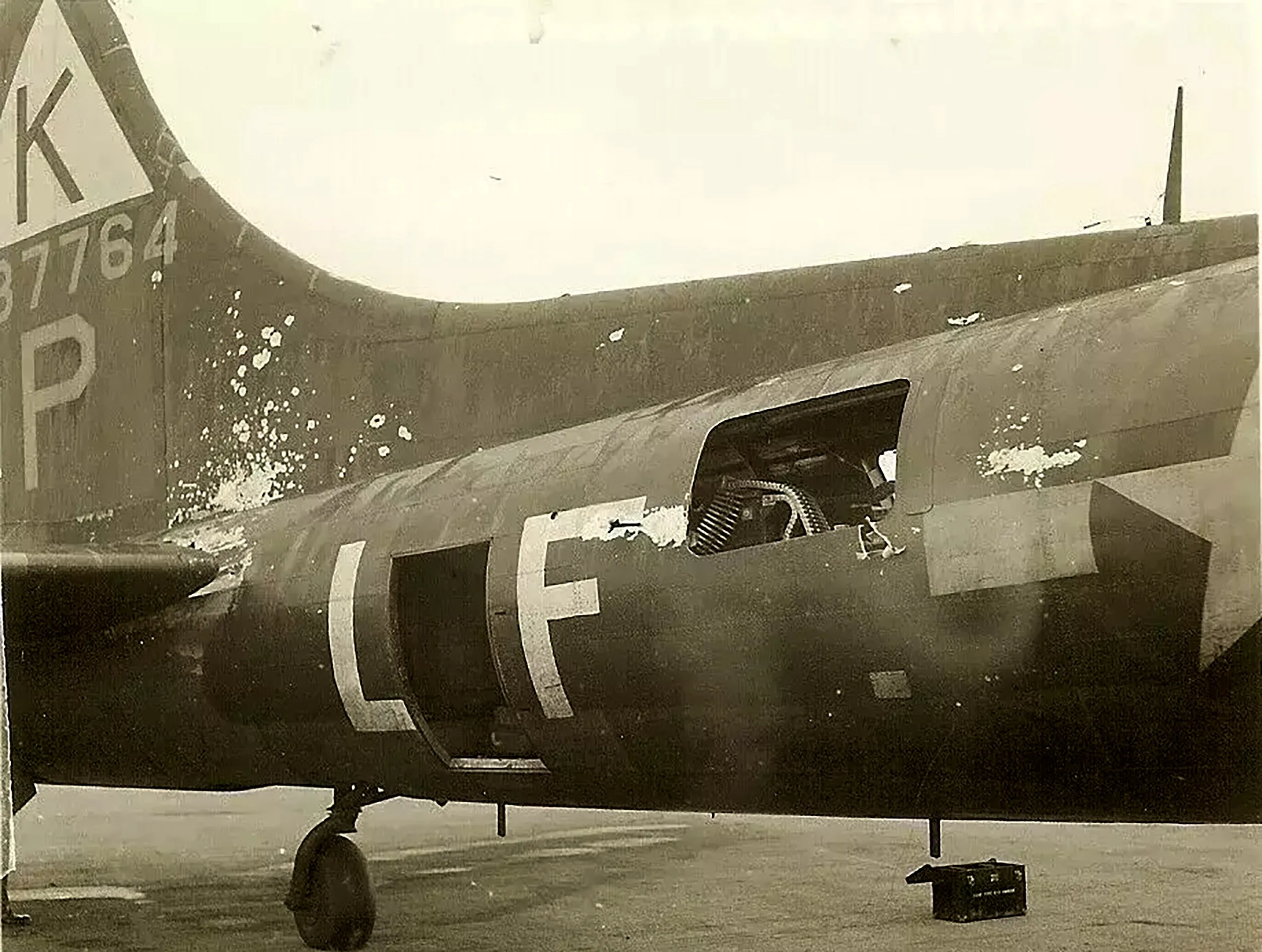 Original U.S. WWII Named B-17 Flying Fortress “Dragon Lady” 526th Bomb Squadron Painted A-2 Leather Flight Jacket - Co-Pilot James W. Eversole Jr